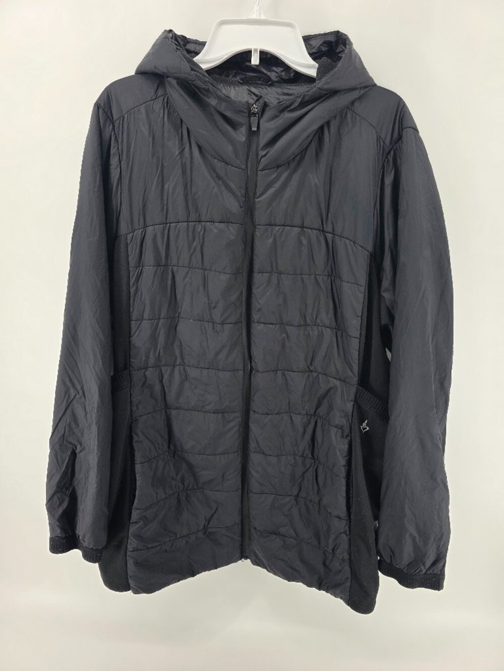 Torrid Black Quilted Puffer Jacket – Size 3X –‎ Full Zip Hooded Lightweight Coat